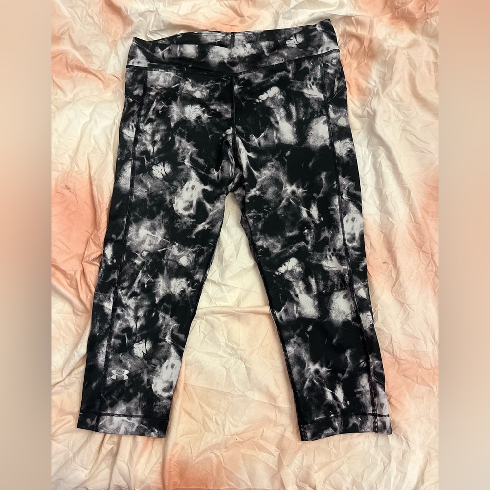 Marble capri leggings